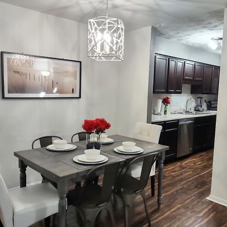 Charming Condo In Central Raleigh Exterior foto